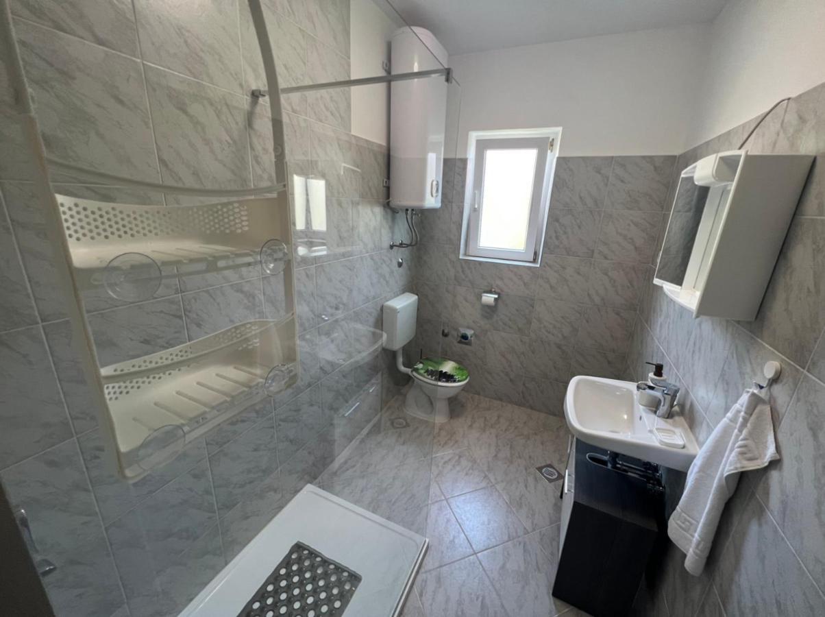 באקר Lotus Holiday Apartment In Skrljevo מראה חיצוני תמונה