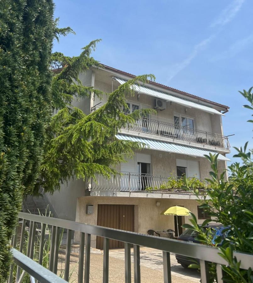 באקר Lotus Holiday Apartment In Skrljevo מראה חיצוני תמונה