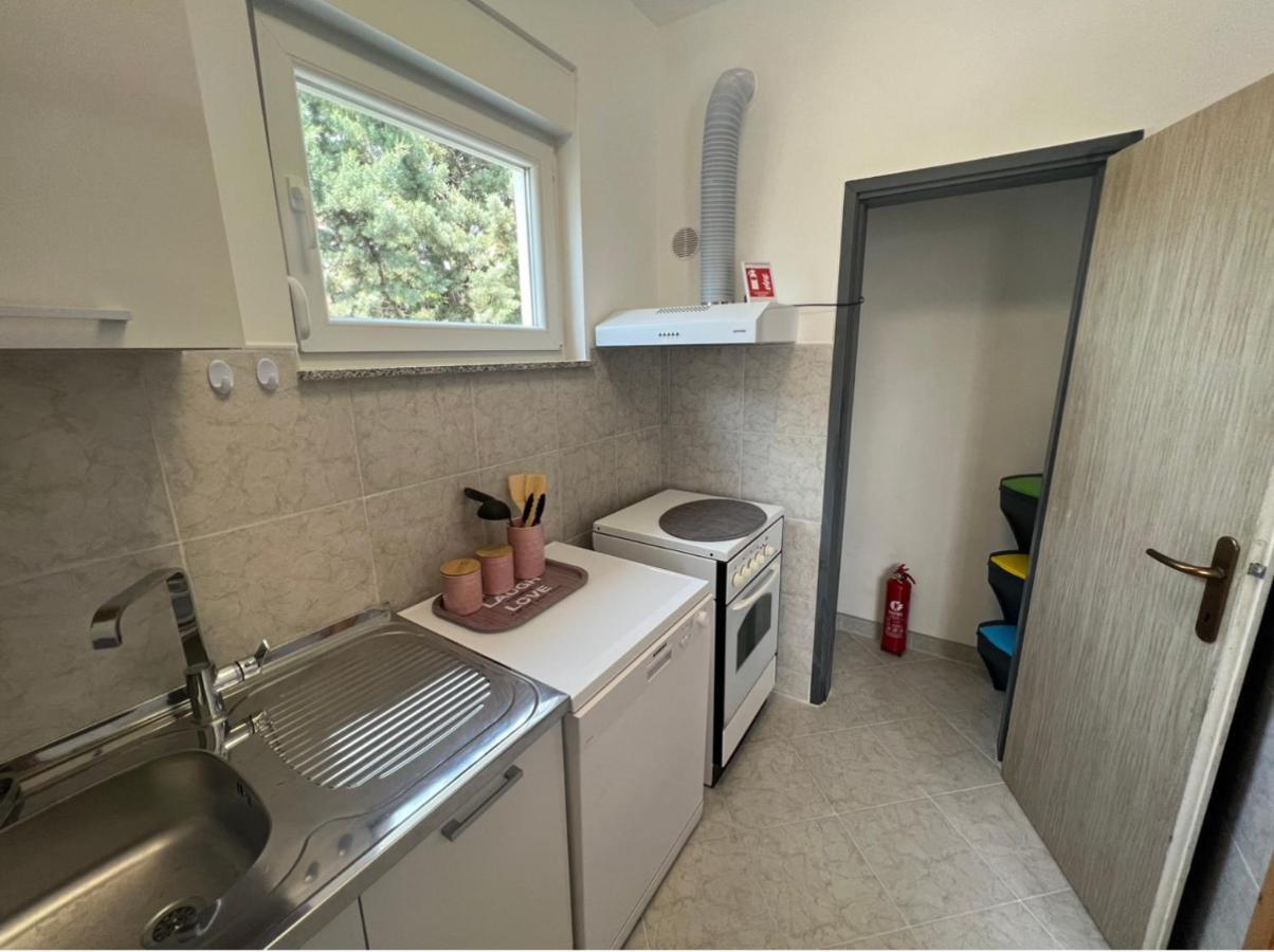 באקר Lotus Holiday Apartment In Skrljevo מראה חיצוני תמונה