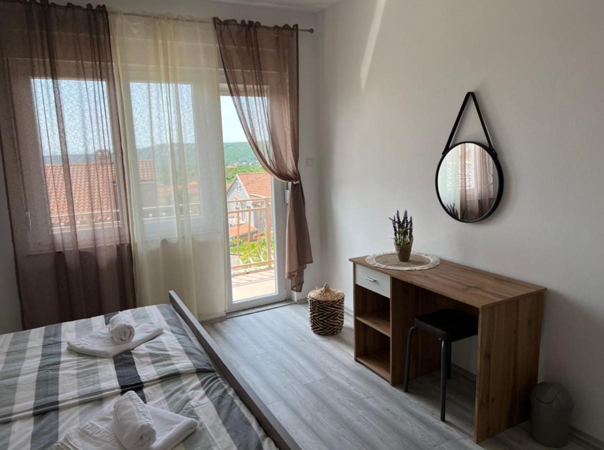 באקר Lotus Holiday Apartment In Skrljevo מראה חיצוני תמונה