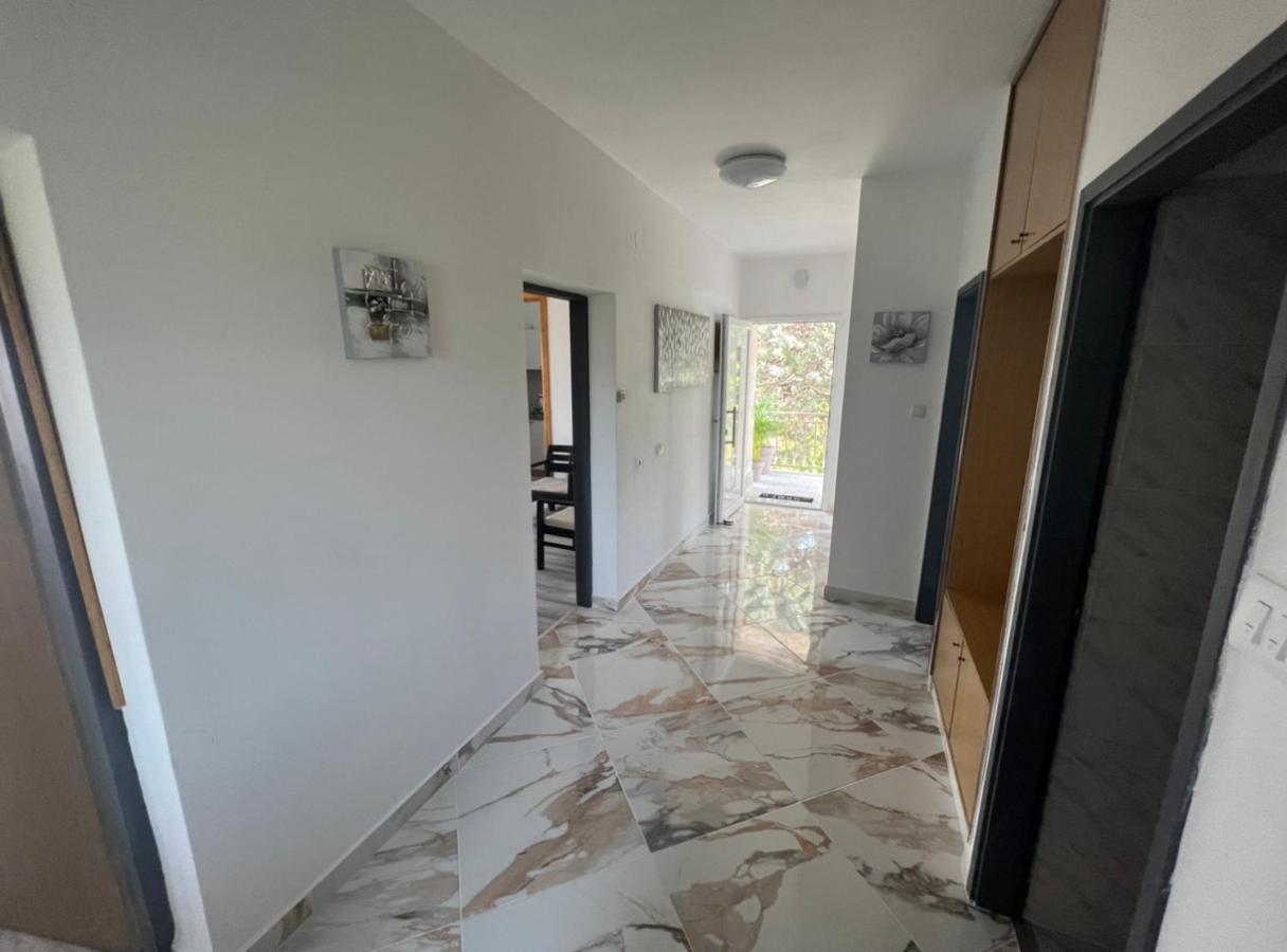 באקר Lotus Holiday Apartment In Skrljevo מראה חיצוני תמונה